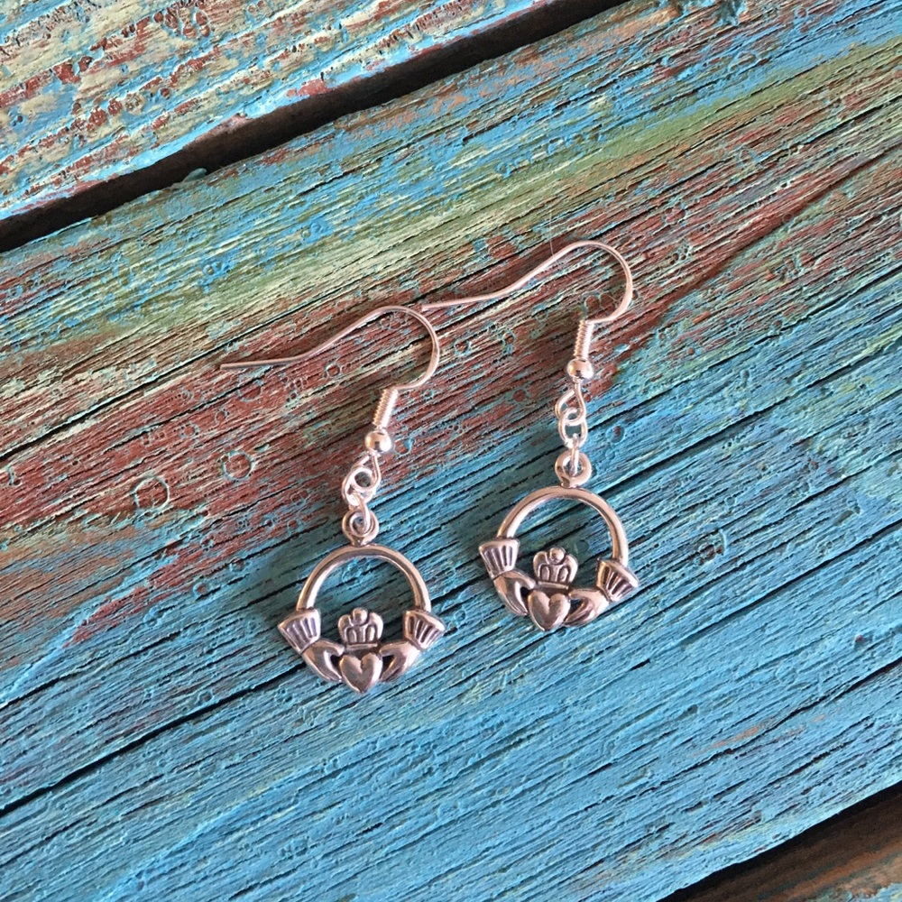 Irish Claddagh Earrings